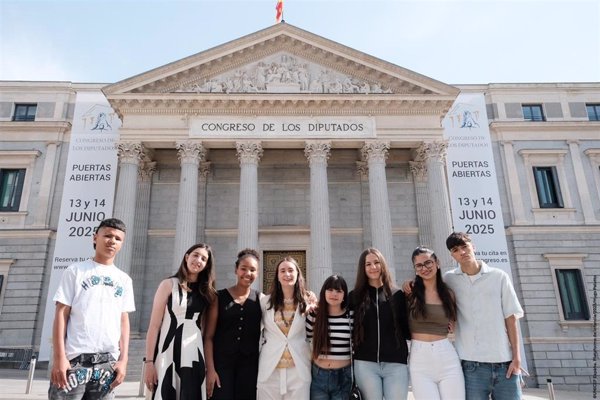 Niños y jóvenes piden en el Congreso