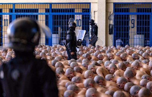 Bukele defiende el régimen de excepción en El Salvador: 