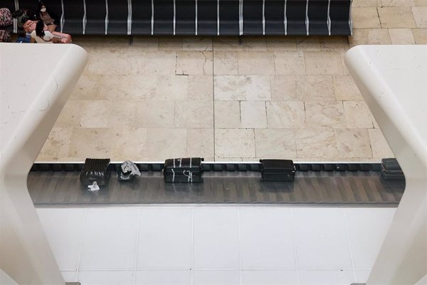 Desmantelado un grupo criminal que introducía cocaína en el Aeropueto de Barajas dentro de equipajes de viaje