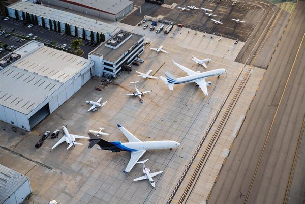 La UE incluye en su lista negra de aerolíneas vetadas todas las certificadas en Tanzania y Surinam
