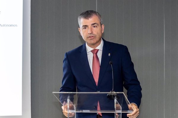 Vicepresidente canario afea las 