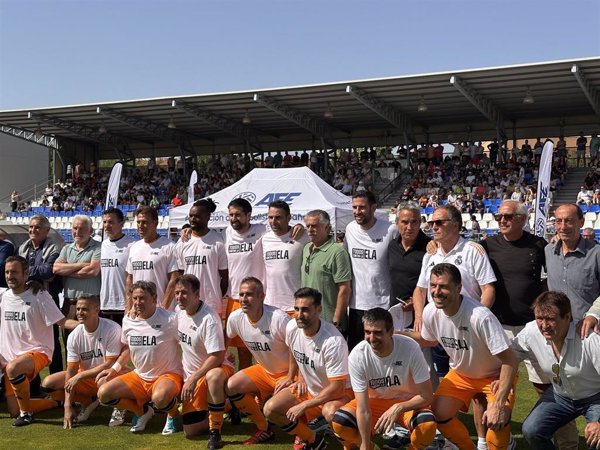 El partido entre veteranos del Real Madrid y exjugadores de la AFE recauda 8.500 euros para la ELA