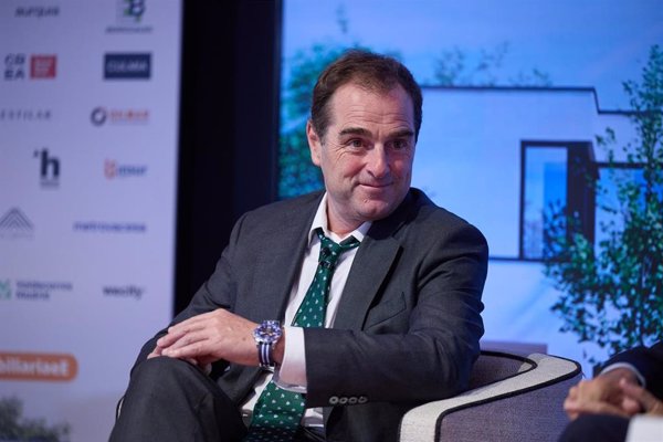 Promotoras inmobiliarias se muestran a favor de las grandes fusiones en el sector como la de Aedas y Neinor