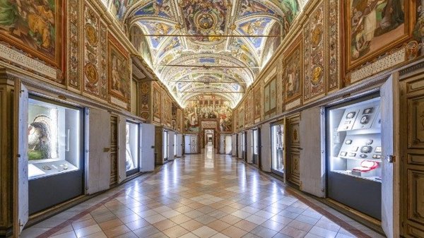 El Vaticano reúne a académicos italianos e internacionales en un volumen que homenajea el legado de Borromini