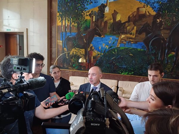 El Gobierno reprocha falta de