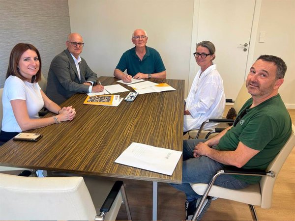 La UMH destina 25.000 euros para material escolar y audiovisual en zonas afectadas por la dana en Valencia