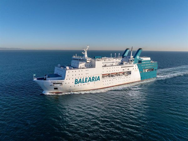 El Gobierno prorroga los servicios marítimos a Canarias, Melilla y Ceuta por más de 25 millones de euros