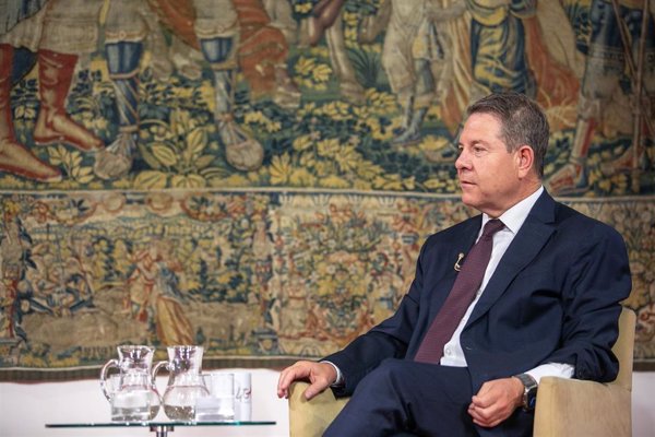 Page aboga por adelantar generales para que que la política nacional no vuelva a 