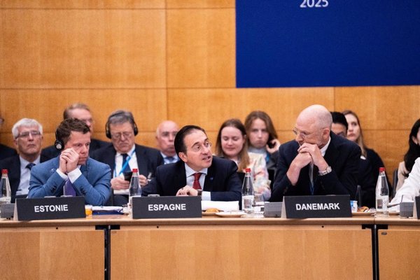 España se ofrece a acoger en 2026 la reunión del programa de la OCDE para América Latina y el Caribe