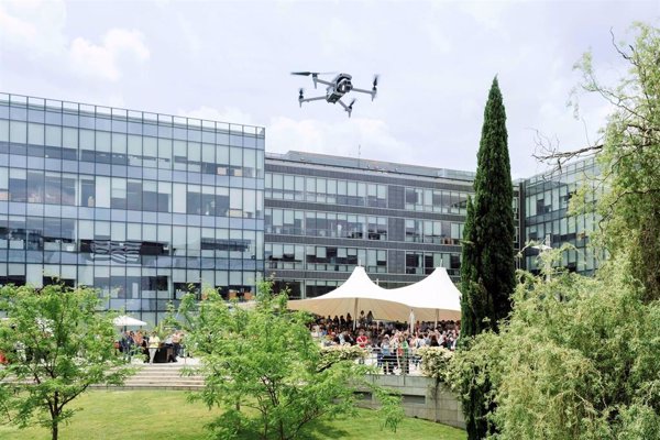 Enaire demuestra su capacidad operativa como proveedor U-space en una prueba con drones en Madrid