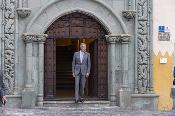 El Rey preside este viernes en Gran Canaria la Revista Naval y la exhibición dinámica por el Día de Fuerzas Armadas