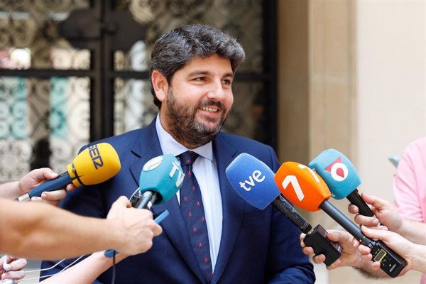 López Miras anuncia un acuerdo con Vox para desbloquear los Presupuestos de Murcia para 2025