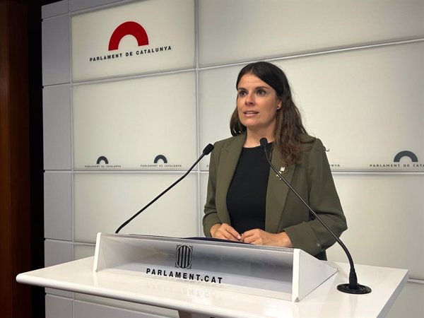 Junts acusa al Govern de improvisar tras el 