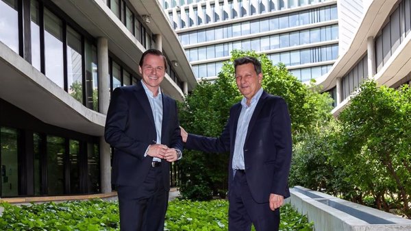Iberdrola se alía con BBVA para ofrecer a sus clientes una nueva tarjeta de crédito con oferta de beneficios