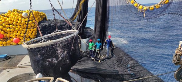 La UE renueva el acuerdo con Costa de Marfil para dar acceso a pesqueros europeos los próximos cuatro años
