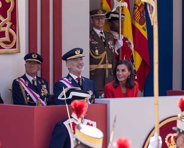 Los Reyes presiden este sábado en Santa Cruz de Tenerife el desfile por el Día de las Fuerzas Armadas