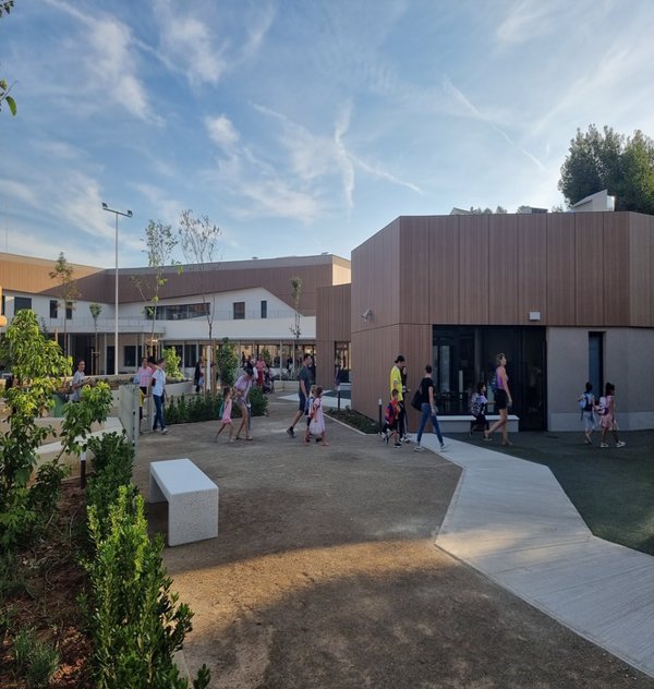 Un nuevo colegio público incorpora un diseño bioclimático como solución a las altas temperaturas en las aulas