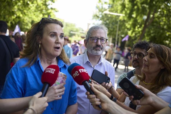 Sumar defiende la autonomía estratégica de Europa y la integración de sus ejércitos frente al aumento del gasto militar