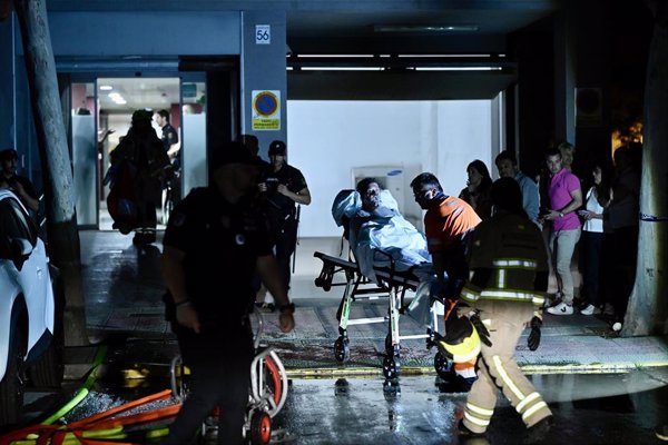 El sobrecalentamiento de una batería se investiga como posible causa del incendio de la residencia de Zaragoza