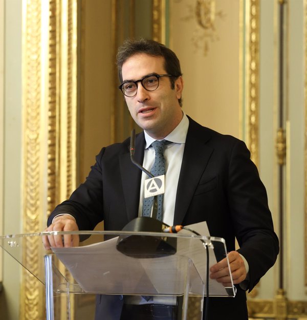 El ministro de Economía participa este lunes en Badajoz en la jornada 'Extremadura, tierra de oportunidades'