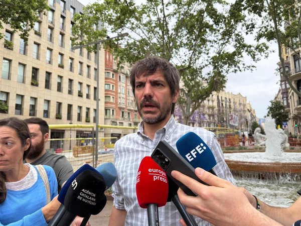 Urtasun pide a Feijóo que 