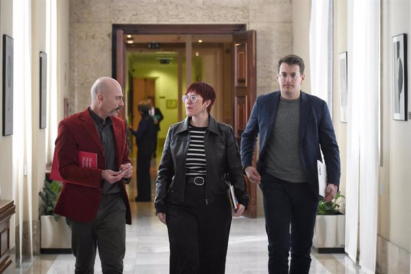 Compromís decide este lunes sobre su crisis de Sumar si opta por la ruptura o se mantiene en el grupo parlamentario