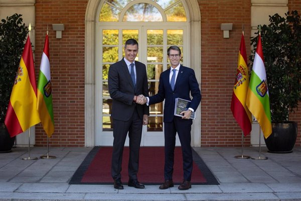Sánchez felicita el Día de La Rioja y elogia a sus vecinos 