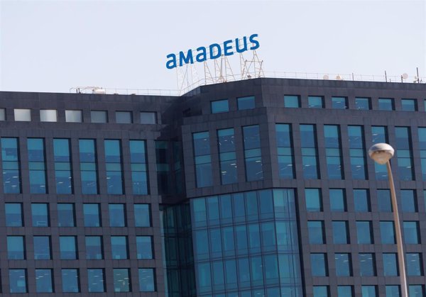 Amadeus y Finnair avanzan hacia la compra y gestión digital de todos los servicios de viaje en un único pedido