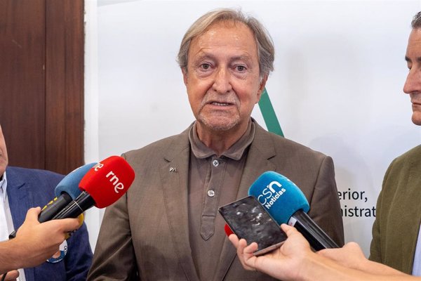 Paco Lobatón insta en el Congreso a aprobar en esta legislatura el Estatuto de la Persona Desaparecida con rango de ley