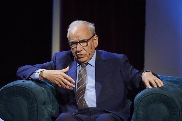 Alfonso Guerra cree que la situación política de España