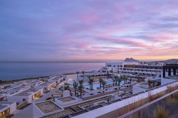 La hotelera francesa Accor supera los 100 hoteles en España