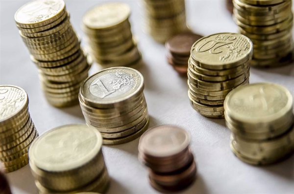 El Tesoro coloca 2.479,75 millones de euros en letras y baja la rentabilidad ofrecida por debajo del 2%