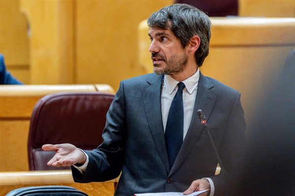 El PSOE apoya una iniciativa del PP en el Senado para exigir a Urtasun una disculpa sobre los bienes de Sijena