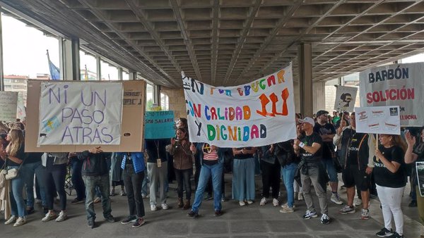 CSIF propone consulta online mañana para que el 100% de los docentes asturianos puedan pronunciarse sobre el preacuerdo