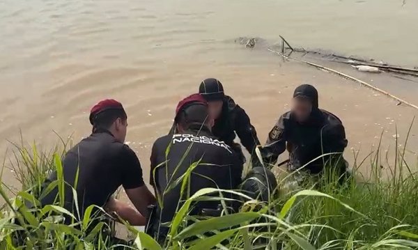 La Policía recupera en el Turia (Valencia) el cadáver de un desaparecido y detiene a un amigo por abandonarlo