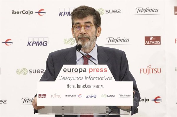 Felipe González lamenta el fallecimiento de su jefe de Gabinete José Enrique Serrano y ensalza su espíritu de consenso