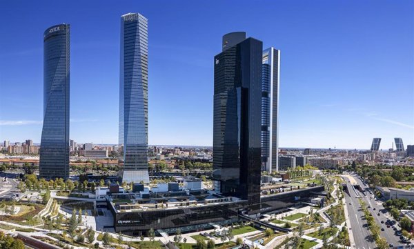 El 'family office' propietario de torre Emperador de Madrid adquiere 50% de Caleido y se hace con el 100%