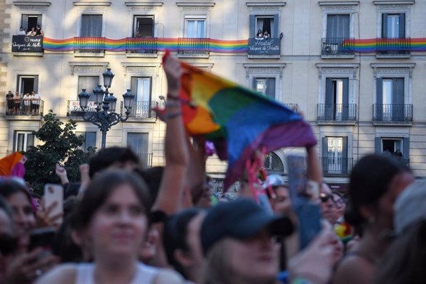Casi el 70% de españoles cree que el matrimonio igualitario ha sido una