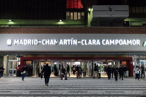 Una incidencia por falta de tensión eléctrica en Chamartín afecta a trenes entre Madrid y Levante