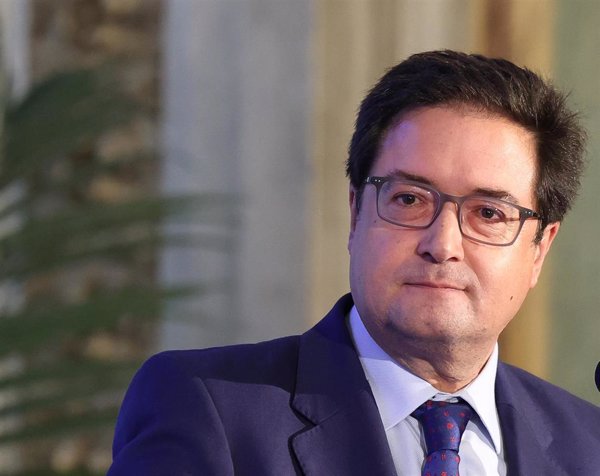 López niega que Cerdán encargara a Leire Díez recabar información de la UCO: 