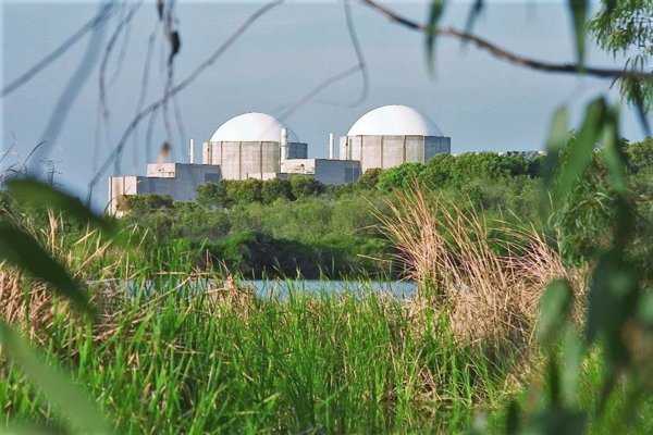 Endesa e Iberdrola presentan al Gobierno una propuesta para extender la vida útil de las nucleares