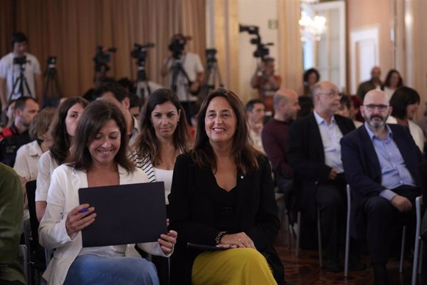 Cataluña prohibirá usar los móviles en toda la educación obligatoria a partir del próximo curso