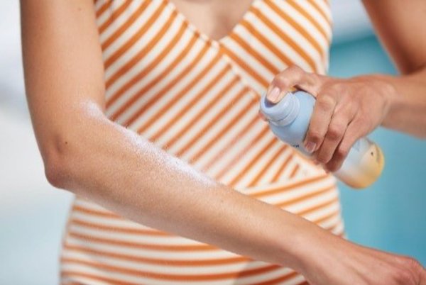La Asociación Española contra el Cáncer insiste en la prevención como la principal acción para evitar el cáncer de piel