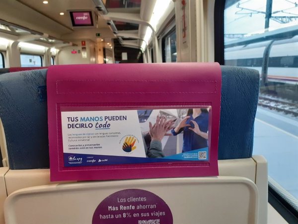 Renfe se suma al 'Día Nacional de las Lenguas de Signos Españolas' con una campaña en trenes y estaciones de Galicia