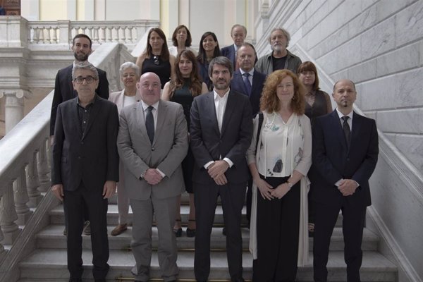 La BNE acoge a Irene Vallejo, Juan Mayorga y Manuel Rivas como patronos e incrementa sus colecciones