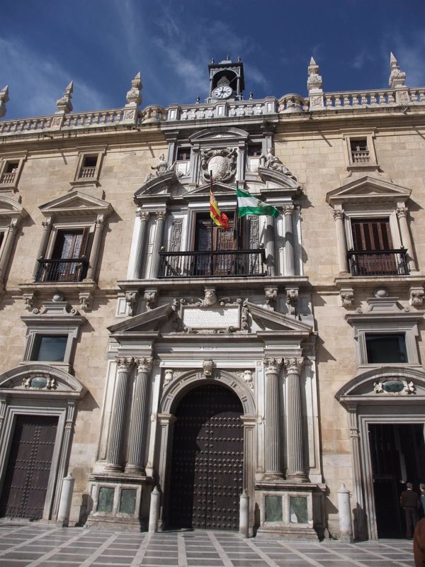 Confirman siete años para un hombre por violar a una mujer ebria que conoció en un bar de Málaga