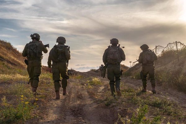 Israel repliega parte de sus tropas en Gaza para su envío a las fronteras con Egipto y Jordania