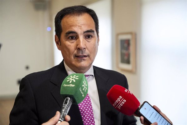 Junta lamenta que PSOE no haya 