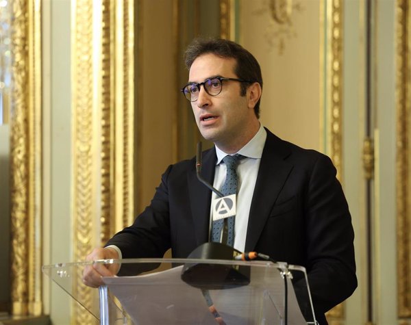 Las principales economías UE piden reforzar el Eurogrupo, con Cuerpo en las quinielas para presidirlo