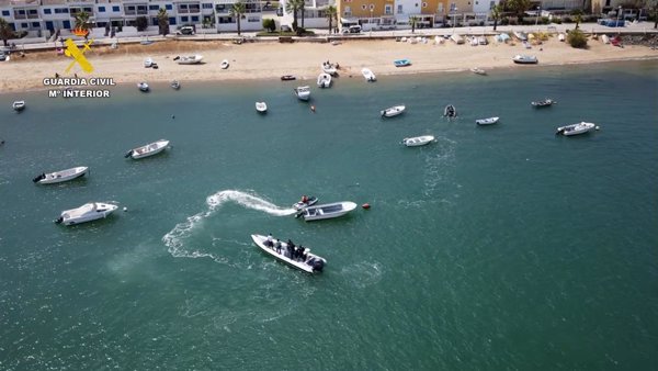 PSOE y Sumar rechazan por 